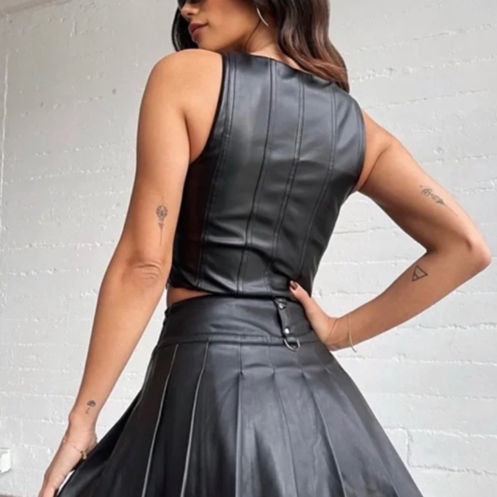 Tiger Mist Black Leather Bustier Tank Top - Picture 4 of 4
